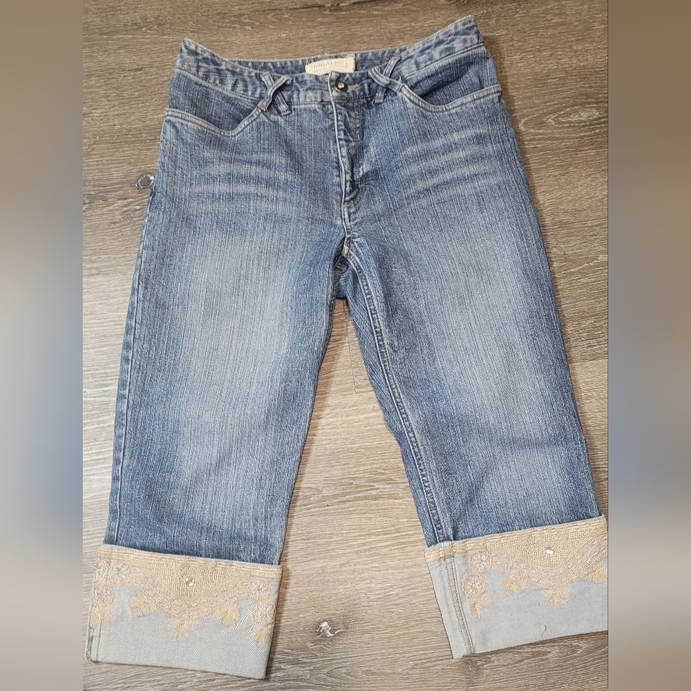 Tribal Embroidered Cropped Capri Jeans Boho